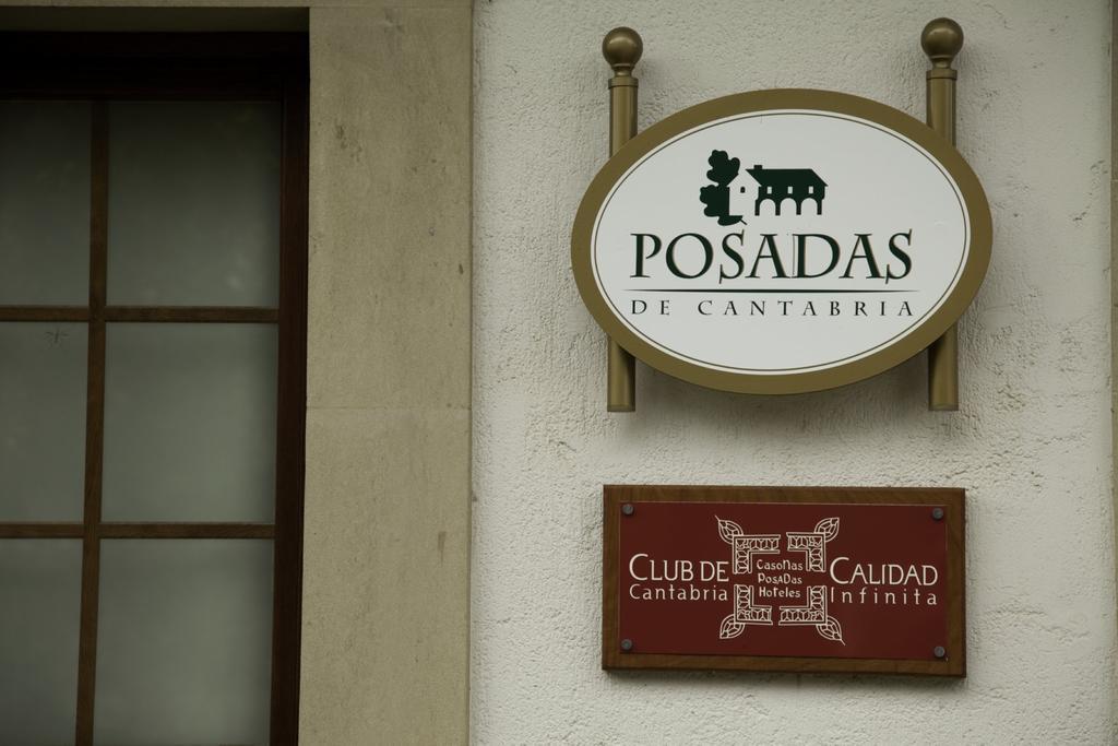 Hotel Posada La Robleda (Adults Only) Арнуэро Экстерьер фото