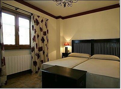 Hotel Posada La Robleda (Adults Only) Арнуэро Номер фото